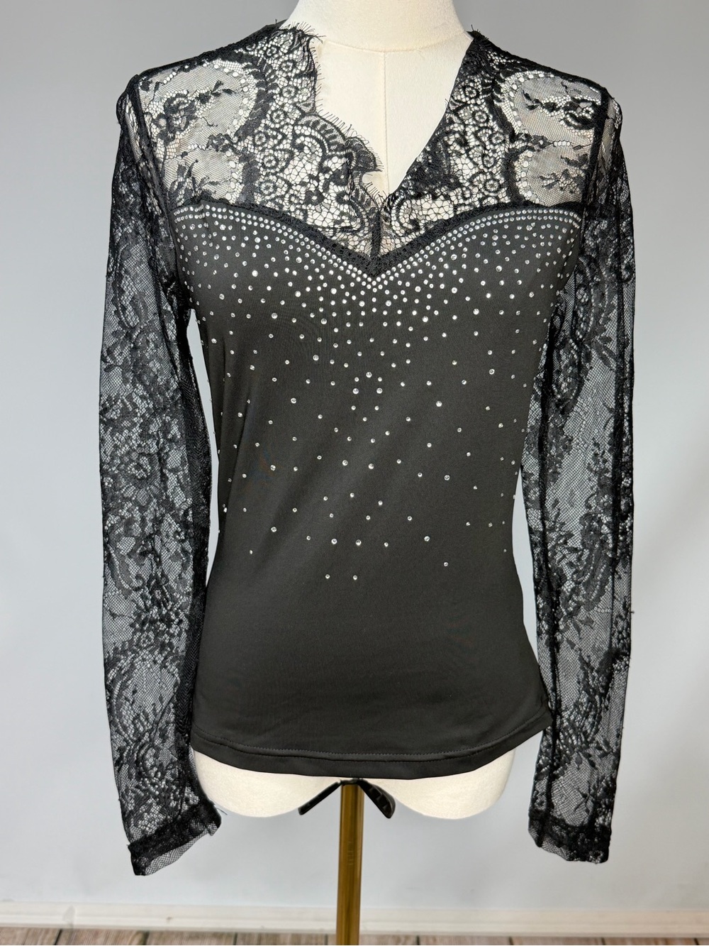 SHEIN Black Lace V-Neck Rhinestone Long-Sleeve Top